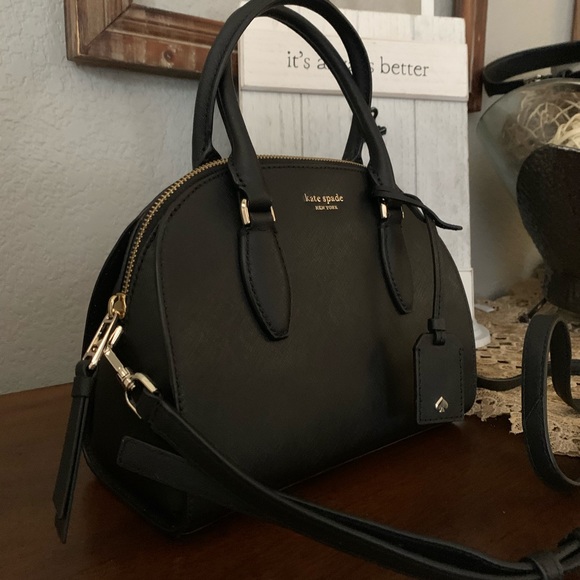 New medium Kate spade satchel/ crossbody ♠️ - Picture 2 of 8